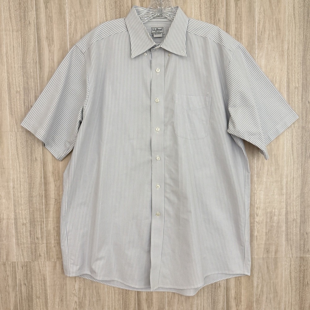 LL Bean Shirt Mens Size 16.5 Reg Wrinkle Free Dress Button Up Short Sleeve Blue